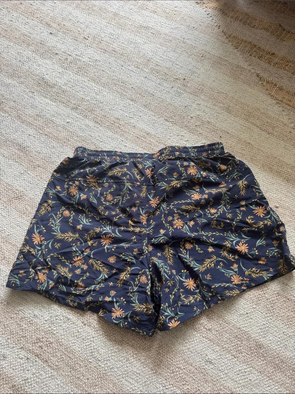 Patagonia Women's Navy Floral Athletic Shorts - Picture 4 of 6